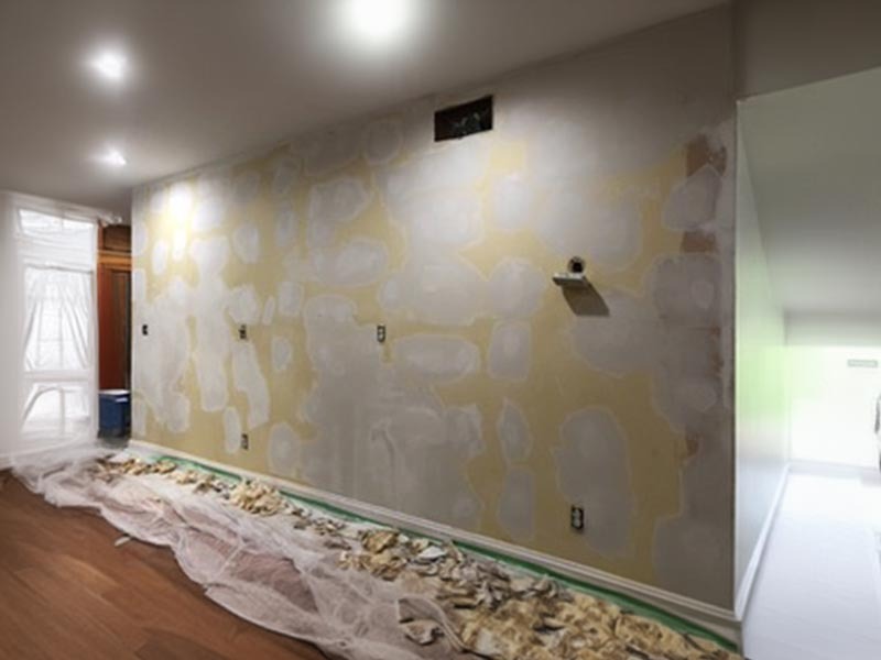 Is DIY Drywall Repair Feasible, or Should You Hire a Professional?